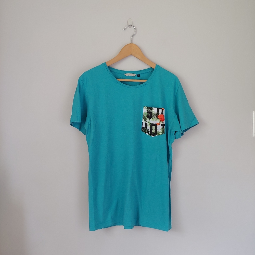 Revolution Pocket T Shirt Short Sleeve Turquoise Blue Size L